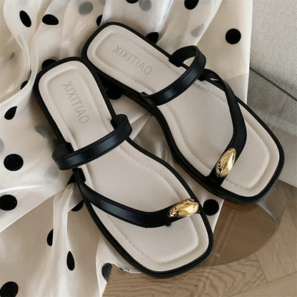 XIXITIAO Women Outdoor Soft-Soled Flip-Flops Versatile Solid Color Beach Sandals French Minimalist Style Flat Square Toe Sandals