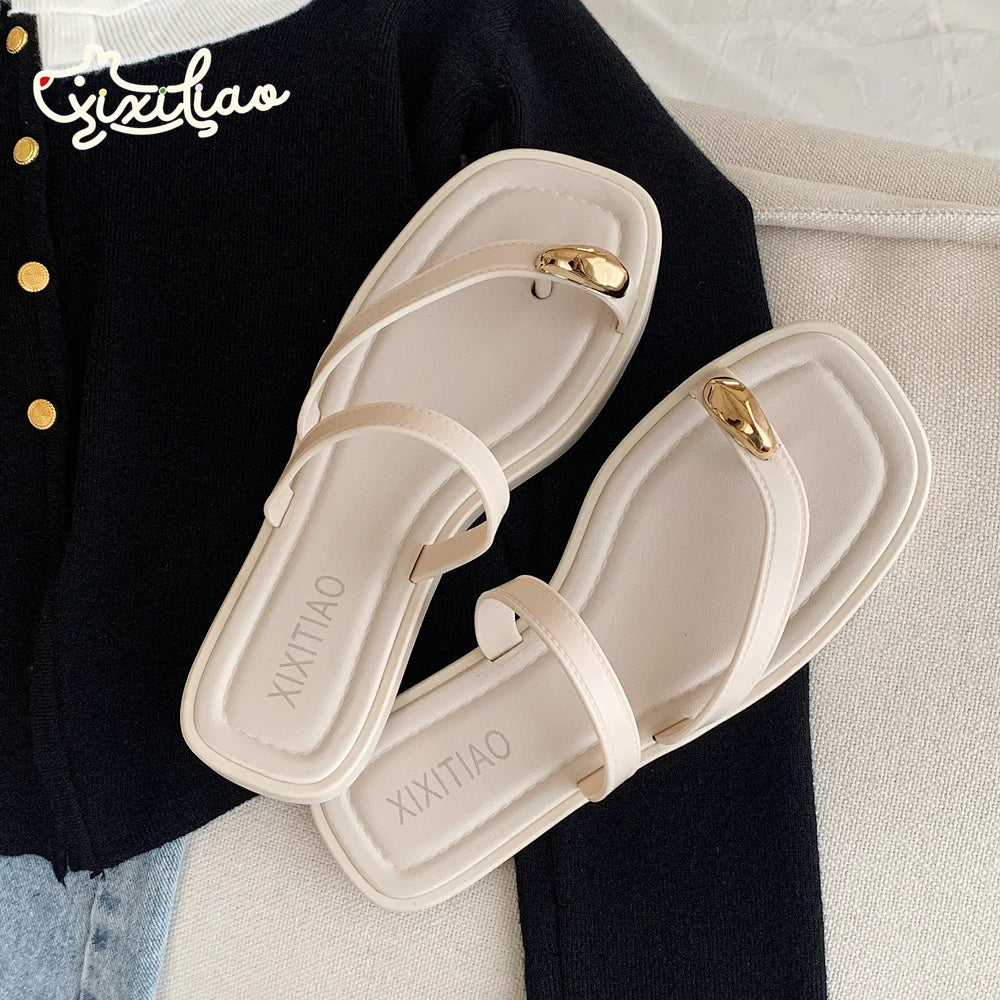XIXITIAO Women Outdoor Soft-Soled Flip-Flops Versatile Solid Color Beach Sandals French Minimalist Style Flat Square Toe Sandals
